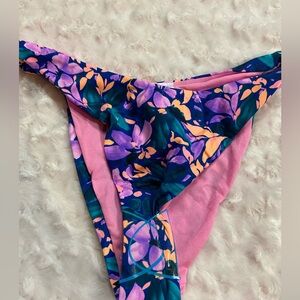 ASOS Design high leg hipster bikini bottom abstract floral Sz 2 NEW Bottom Only